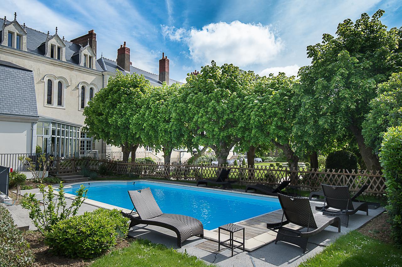 Hotel Restaurants & Spa Perier Du Bignon 라발 외부 사진