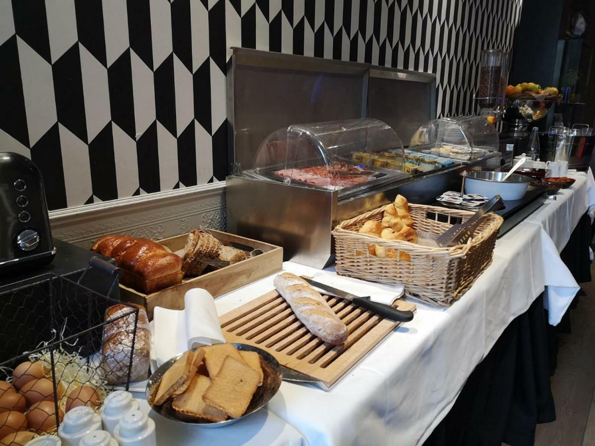 Hotel Restaurants & Spa Perier Du Bignon 라발 외부 사진